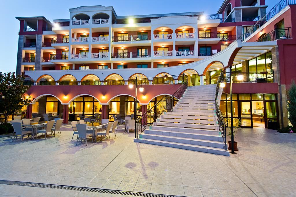 Saint George Palace Hotel Sveti Vlas Exterior foto